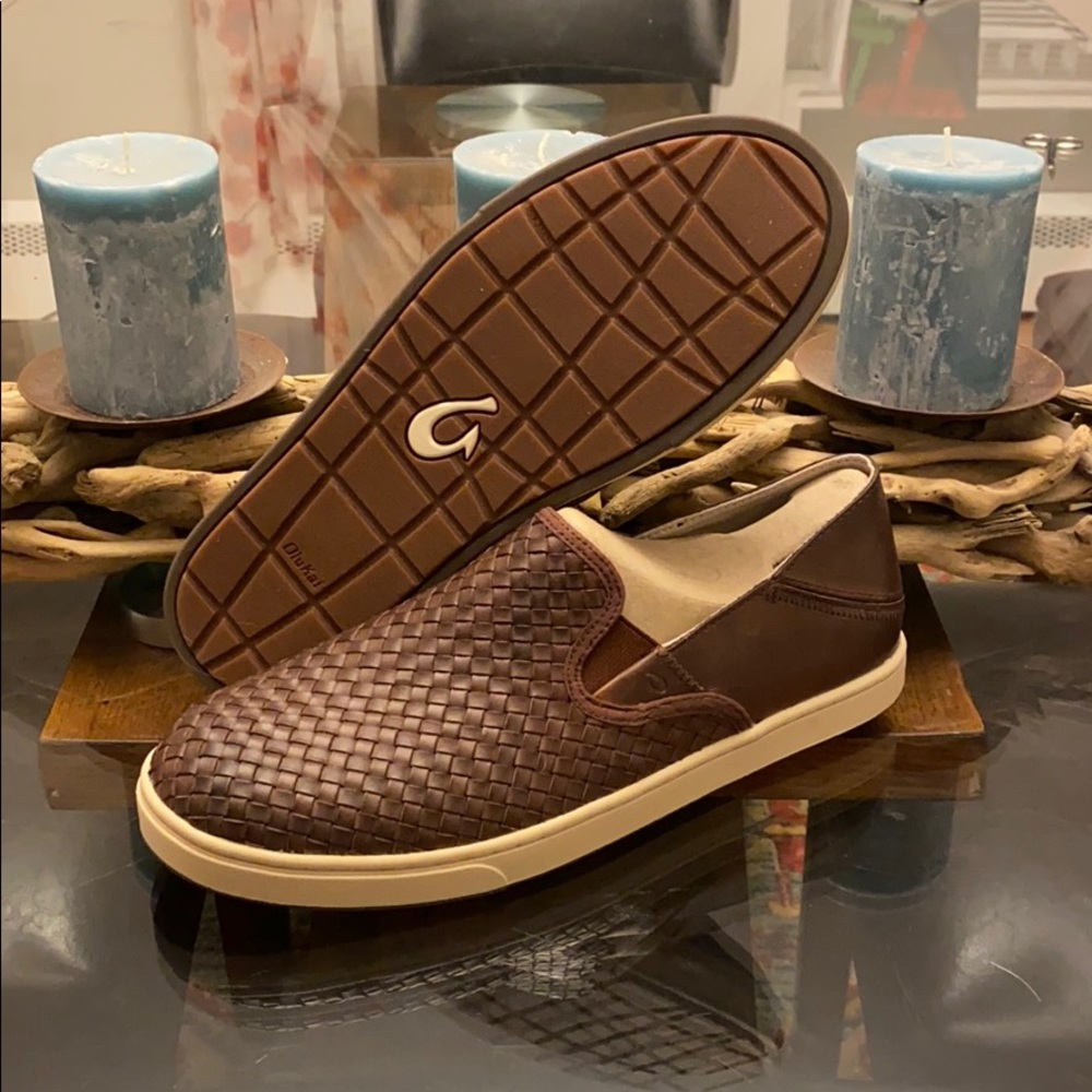 Men’s brown leather slip on shoes